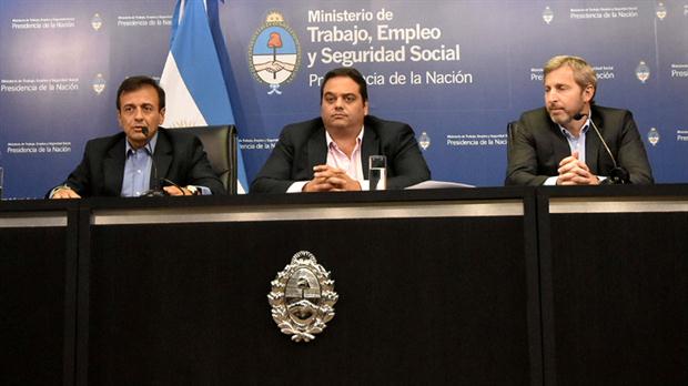 Quintana, Triaca y Frigerio hicieron el anuncio