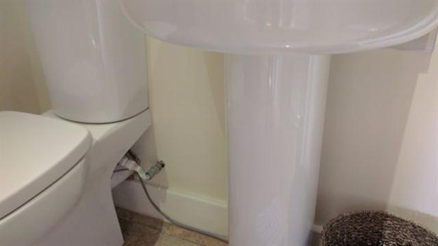 El sensor para activar la descarga del inodoro