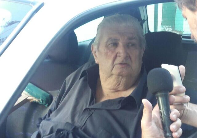 Brutal entradera a un abuelo